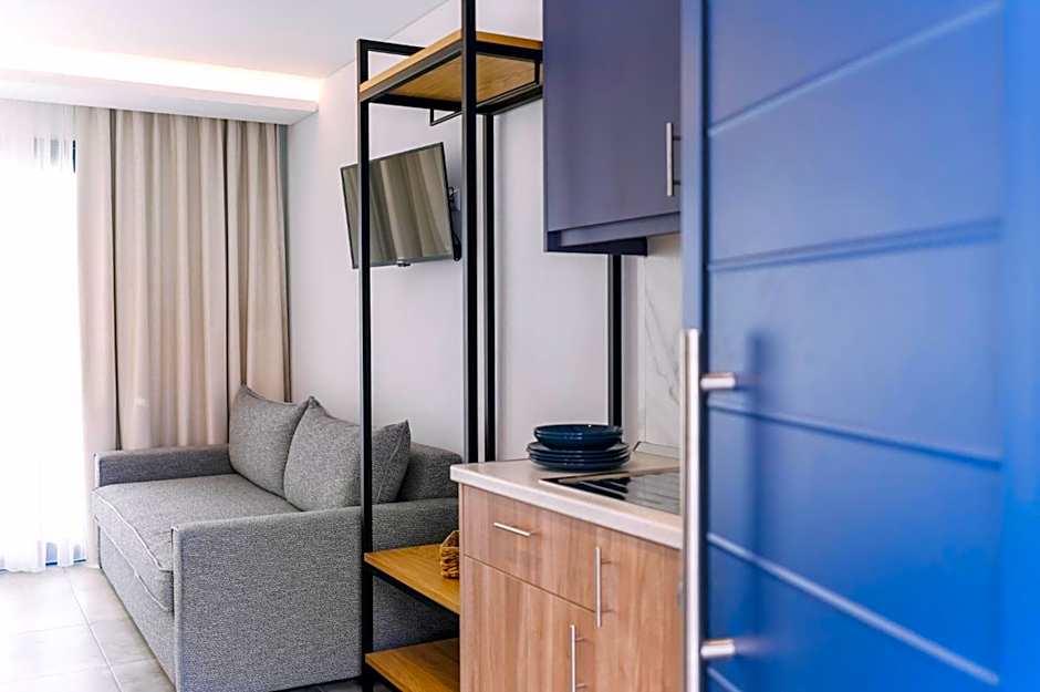 BLUE STONE Luxury Suites