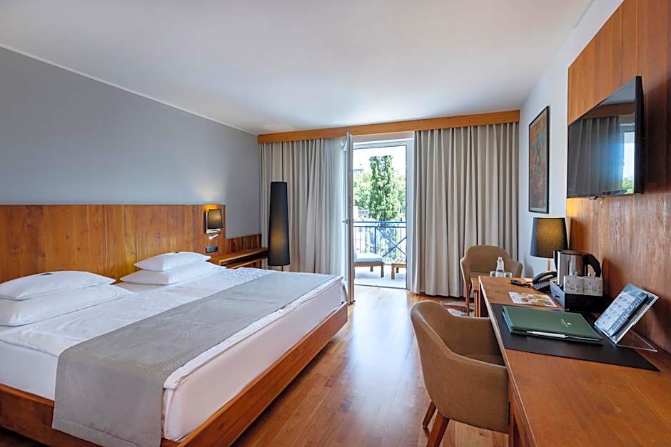Rogner Hotel Tirana