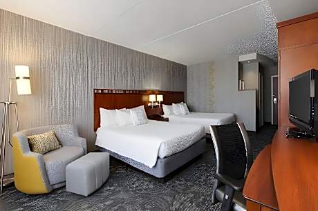 Extended Double Queen, Larger Guest Room, 2 Queen, Sofa Bed