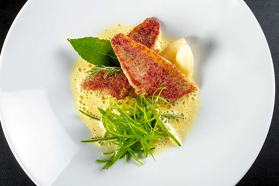 Le Pre du Moulin - Maison Alonso - Hotel & Restaurant
