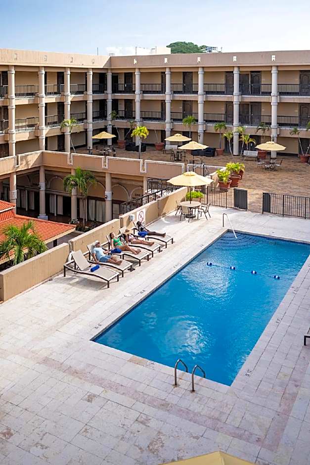 Windward Passage Hotel