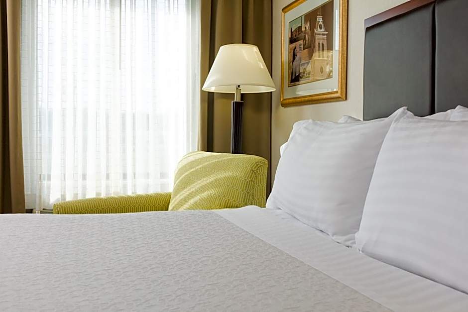 Holiday Inn Manchester Airport By IHG