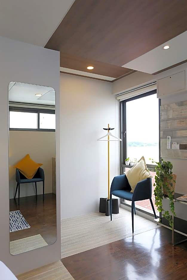 The River House Chiangkhan Hotel