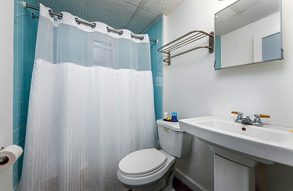 Hammock Inn & Suites - Jersey Shore