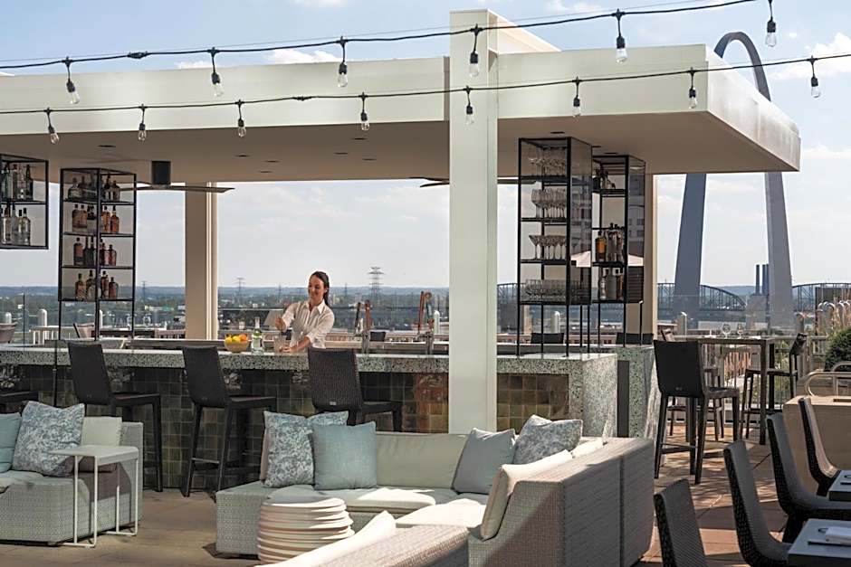 Four Seasons Hotel St Louis