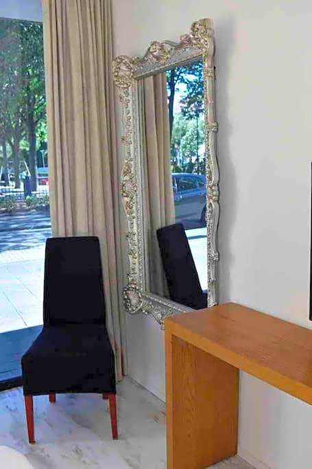 010 Studio City Center Rotterdam