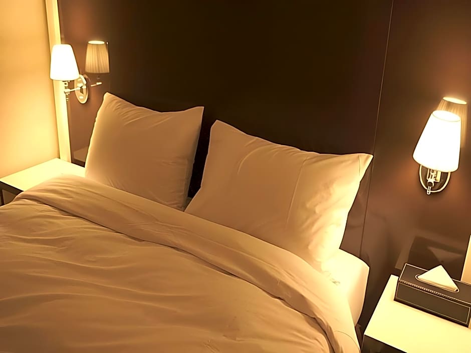 Anmyeondo Plaza Hotel