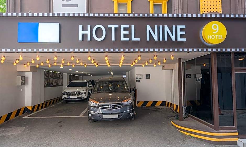Uiwang Hotel Nine