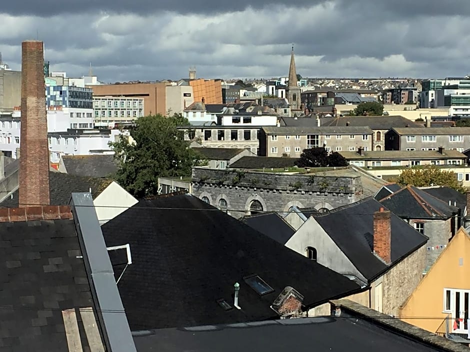 Barbican Reach Guest House