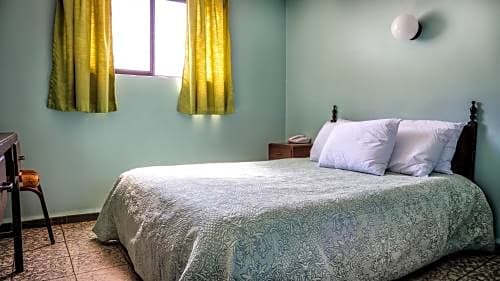 Hotel Emily