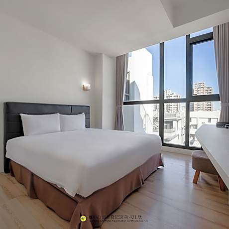 CHECK inn Express Taichung Fuxing