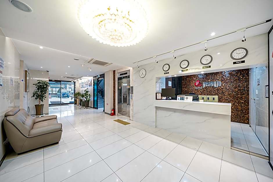 Yeongju Hotel