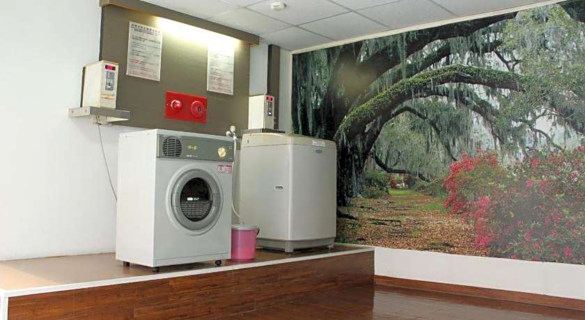 Beverly commercial motel