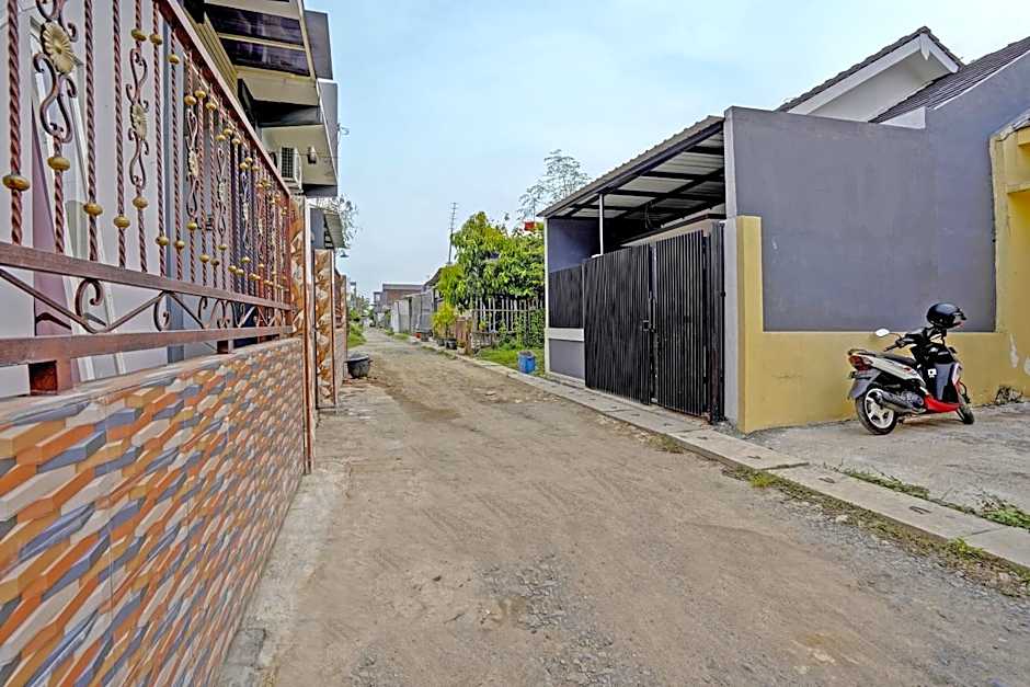 OYO Life 91866 Paradise Ok Kost Syariah