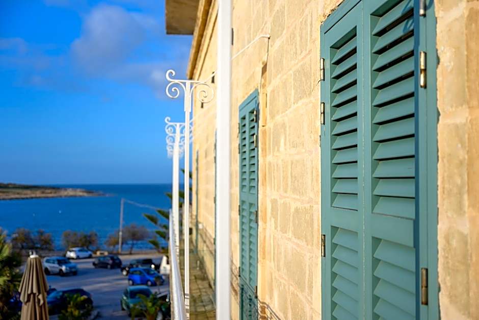 XVI Suites - Adults Only