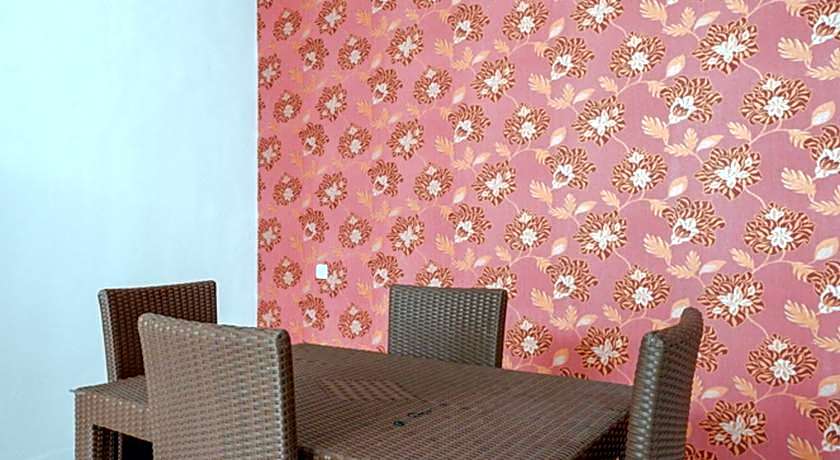 RedDoorz @ City Park Medoho Semarang