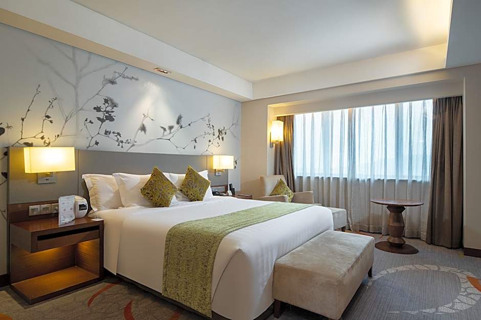 Photo 1 of 3 of 1 Bedroom Suite, City View