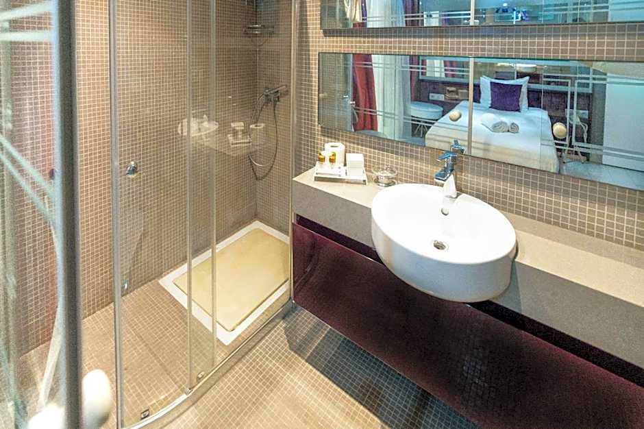 Golden Pars Hotel