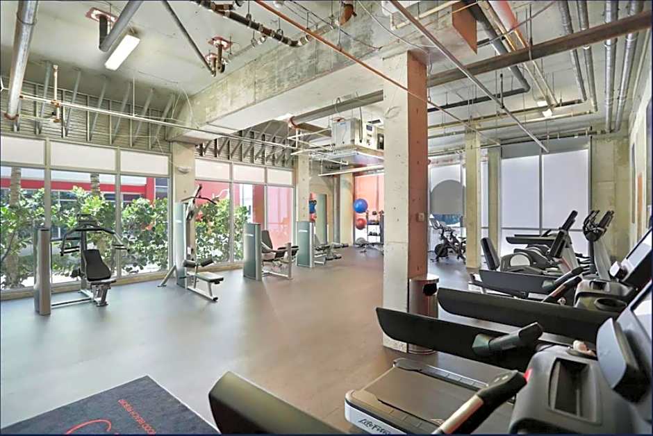 Global Rent Apart - Costa Hollywood