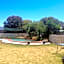 Rose Garden Motel