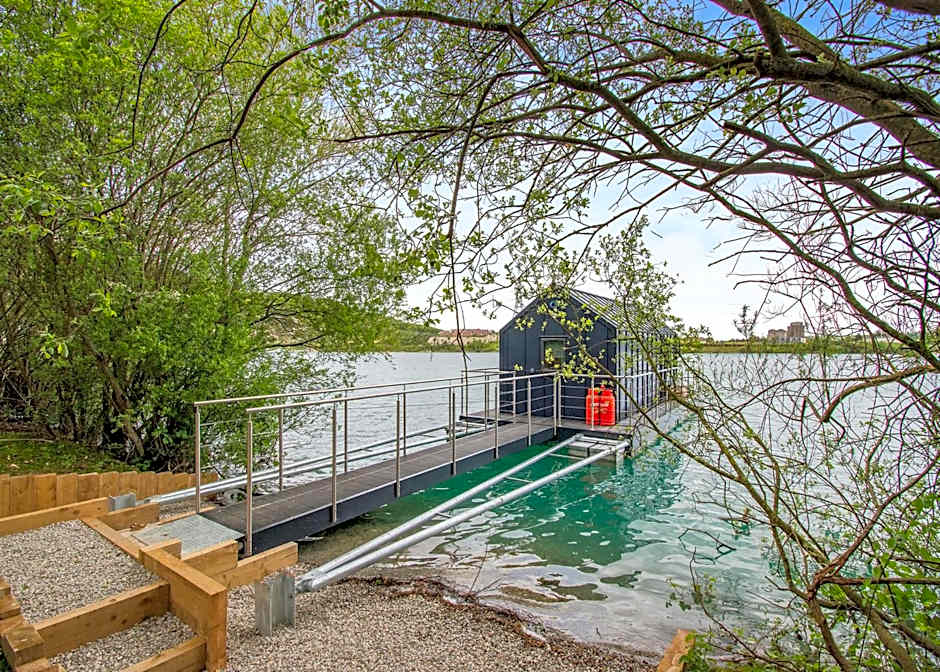 St Andrews Lakes