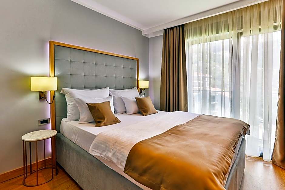 Hotel Lusso Mare by Aycon