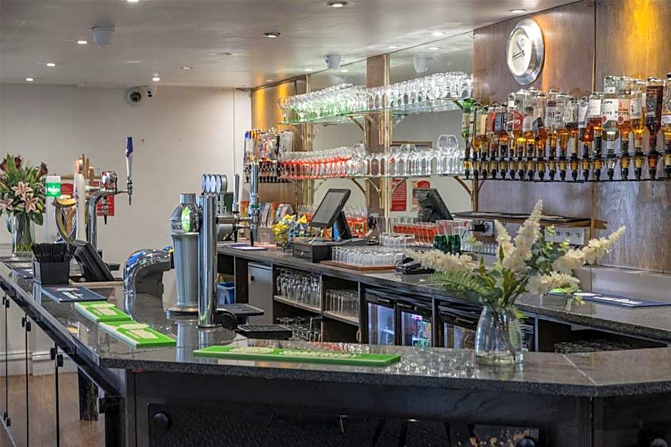 Best Western The Plough Hotel