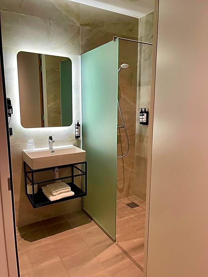 OZO Hotels Antares Airport