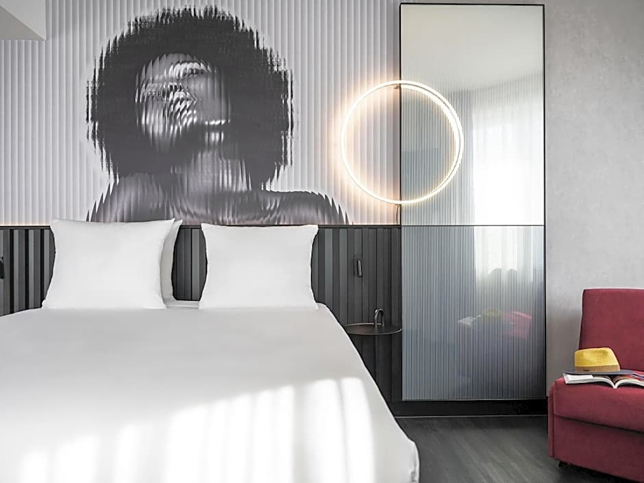 Tribe Amsterdam City