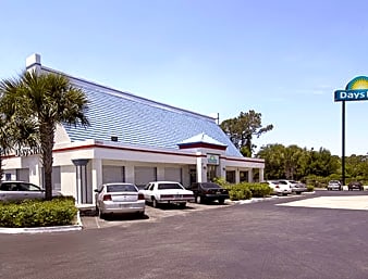Days Inn by Wyndham Daytona Beach Speedway