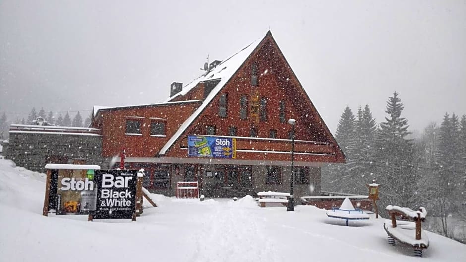 Ski Hotel Stoh