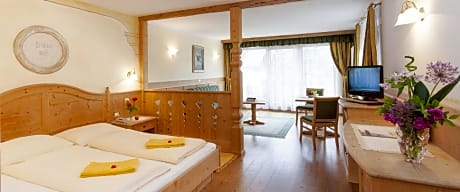 Superior Double Room with Balcony