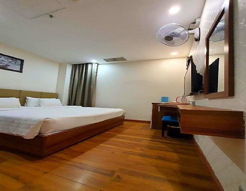 A25 Hotel - 29 Le Thi Hong Gam