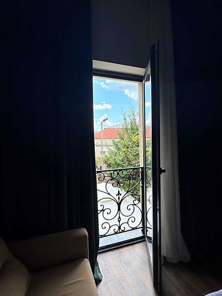 Central Hotel Kutaisi