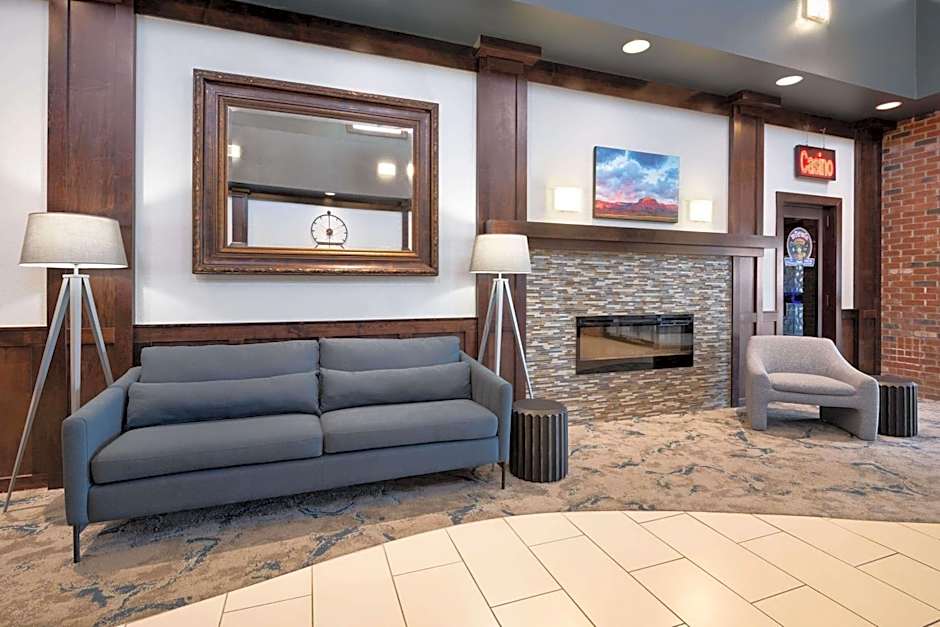 Super 8 by Wyndham Conrad