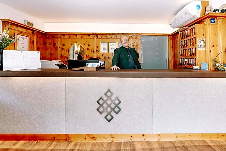 Hotel Alpenblick Attersee