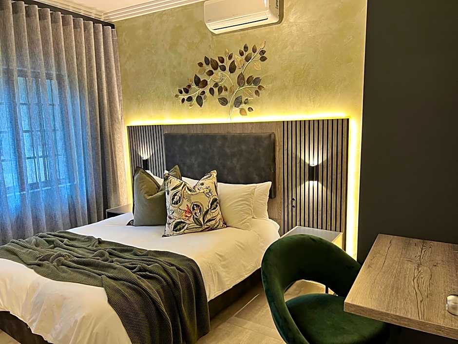 The Cycad Lodge & Chalets