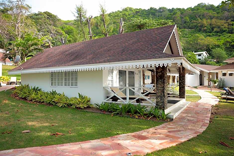 Blue Waters Inn