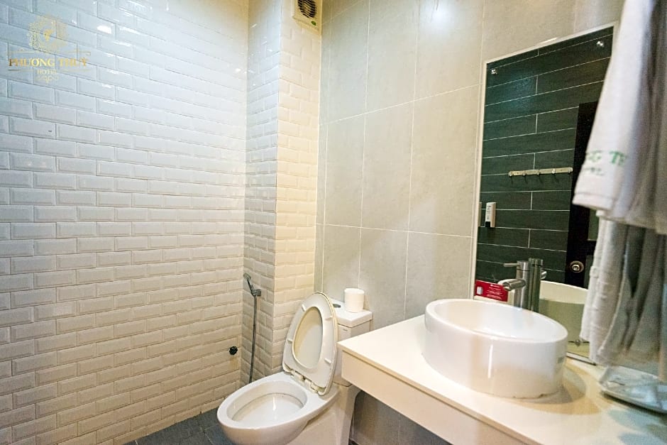 Phuong Thuy Hotel Thu Duc near QL13