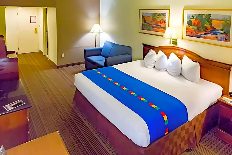Park Inn By Radisson, Sharon, PA