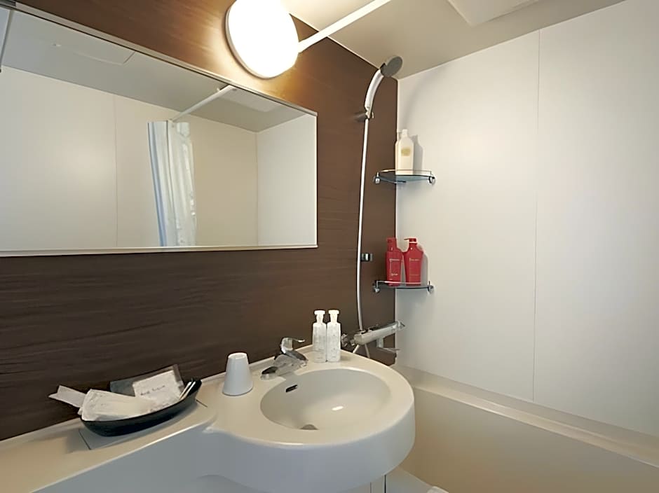 Hotel Sun Clover Koshigaya Eki mae