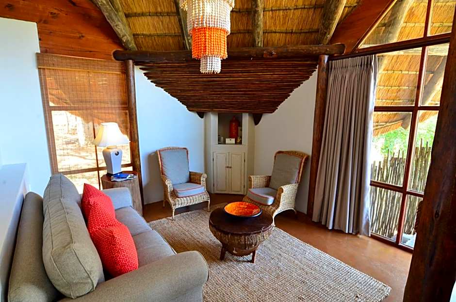 Amakhosi Safari Lodge