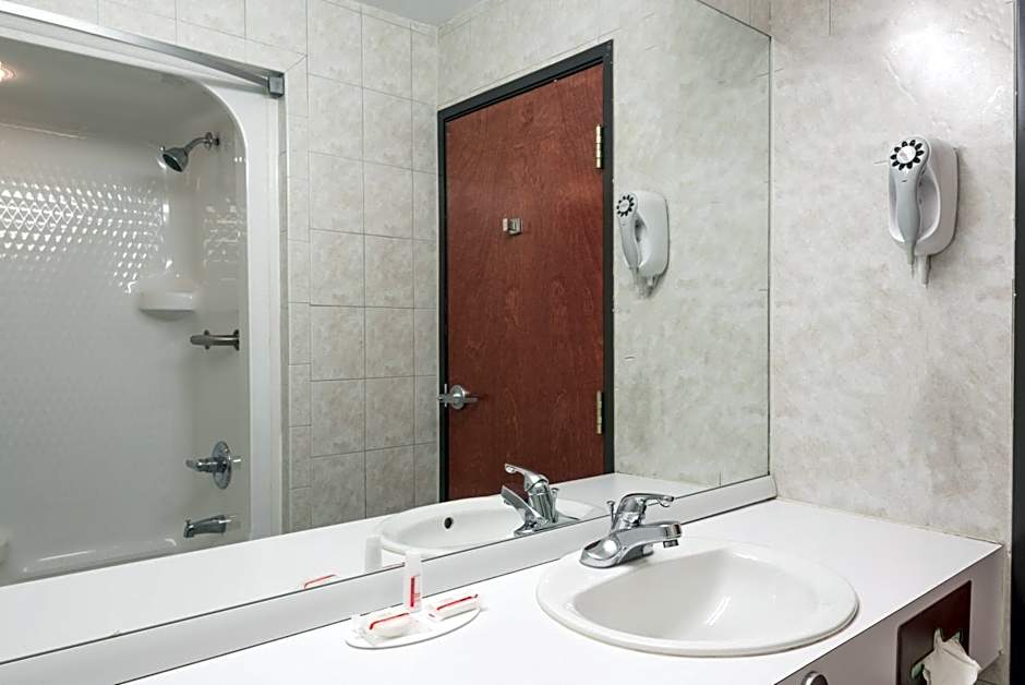 Photo 1 of 1 of Studio 1 King Bed Suite