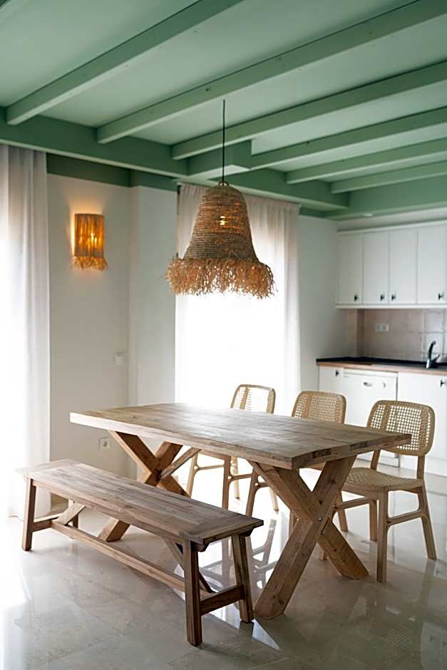 Rooms by JovA