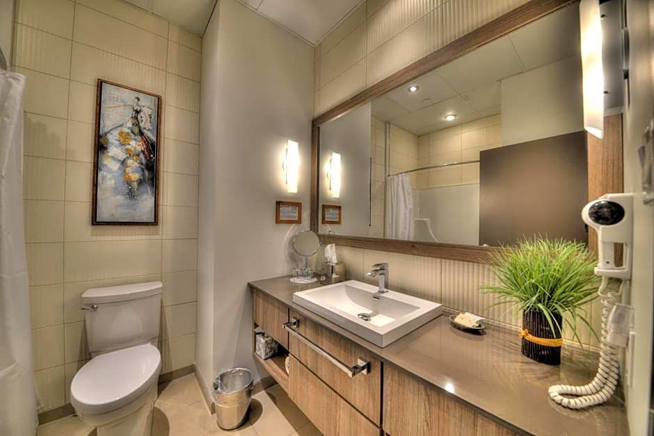 Hotel Universel, Centre De Congres Riviere-Du-Loup