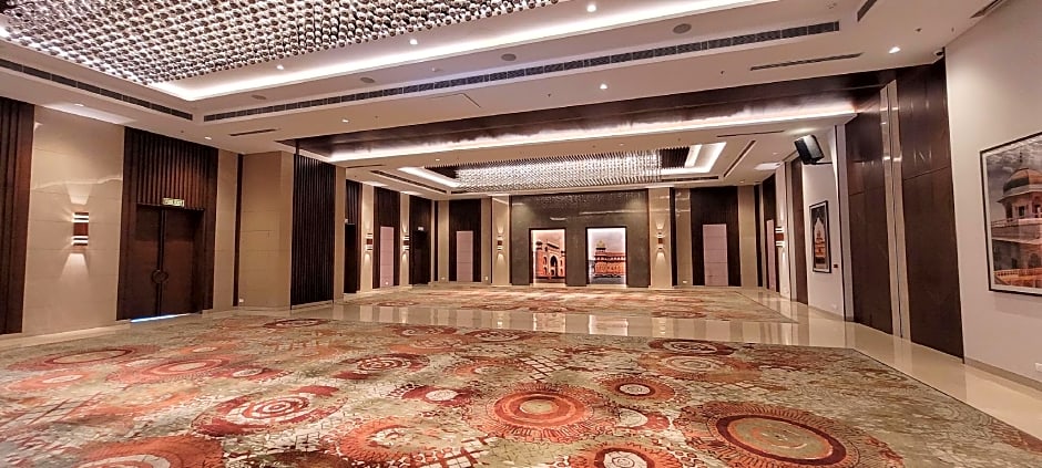 Radisson Blu Hotel Greater Noida