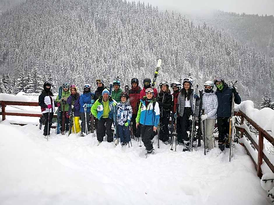 Cabana "Trei Brazi " Retezat