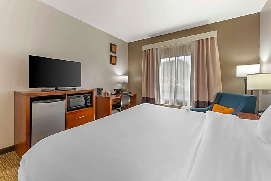 Comfort Inn Brownsville I-40