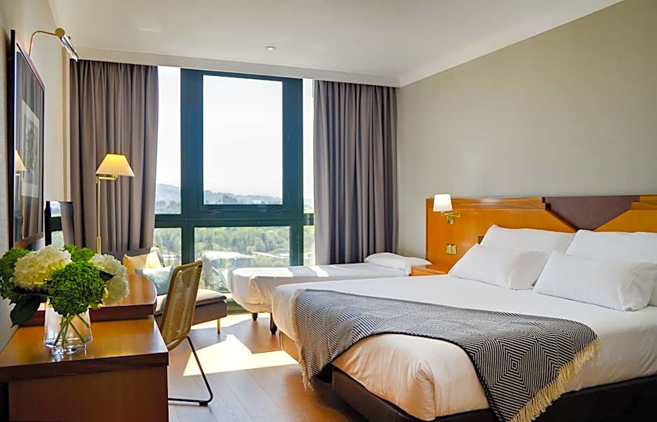 Oca Puerta del Camino Hotel