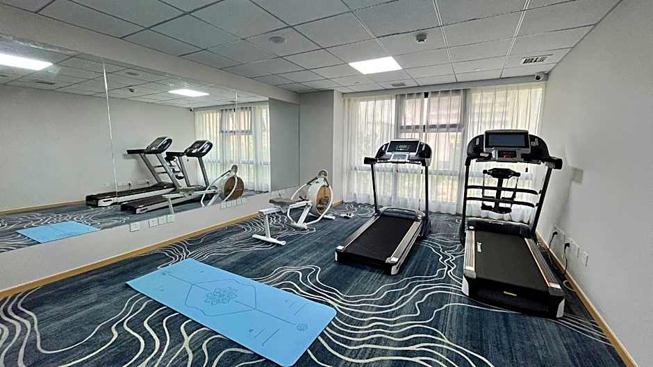 Holiday Inn Express Qingdao City Center By IHG